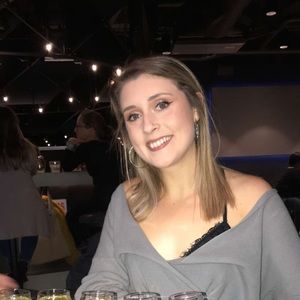 Meet your Posher, Camille